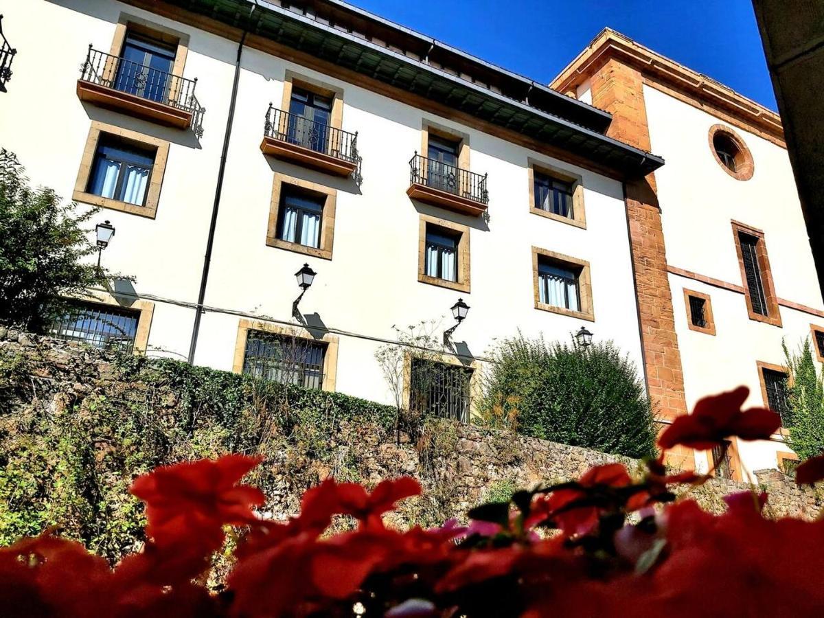 Apartament Nuevo-Casco Historico-Parking Gratuito. Oviedo Zewnętrze zdjęcie